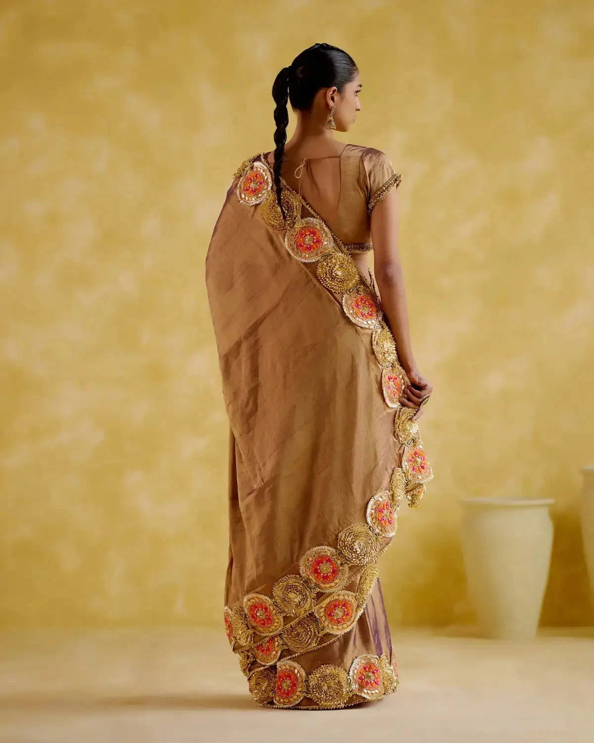 Dityaa Gold Saree - Pallodstore