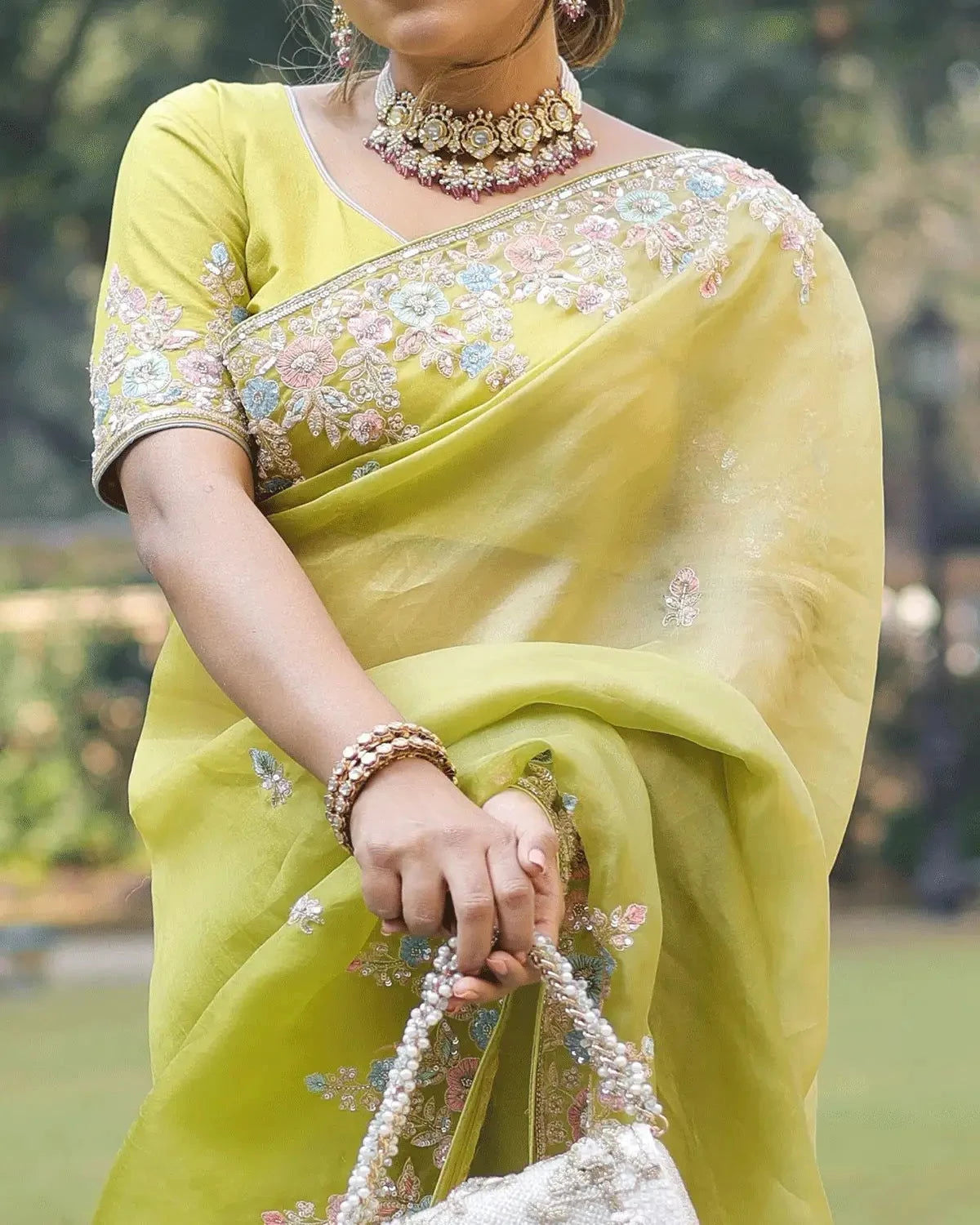 Green organza saree - Pallodstore