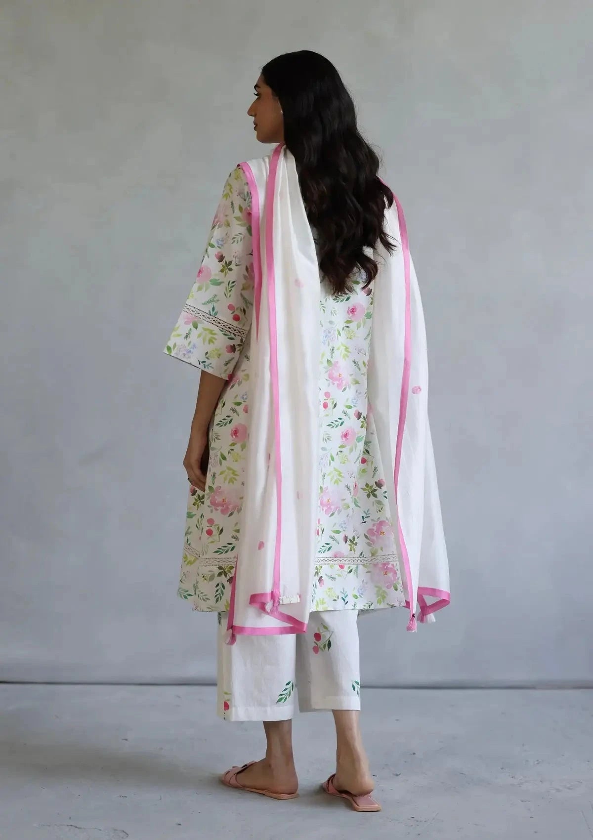 Ivory Hyacinth Kurta Set - Pallodstore