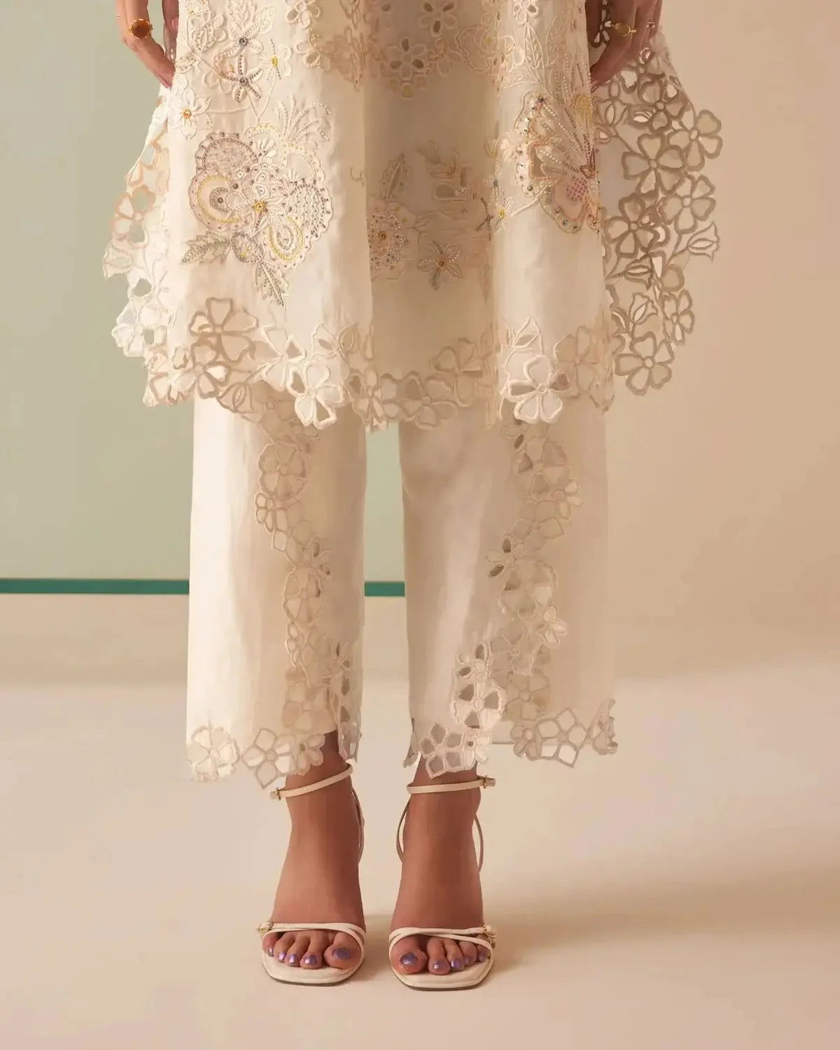 Ivory Tonal Cutwork Beadwork Kaftan - Pallodstore