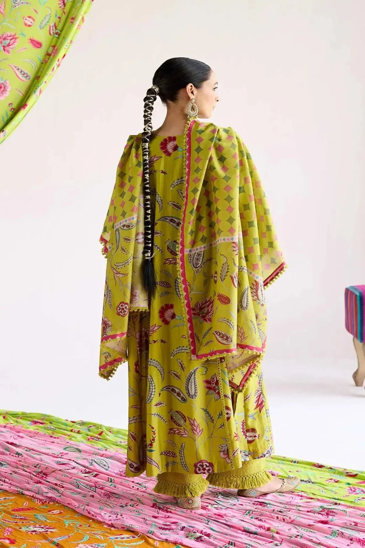 Mustard chanderi loose fit kurta with pants and dupatta - Pallodstore