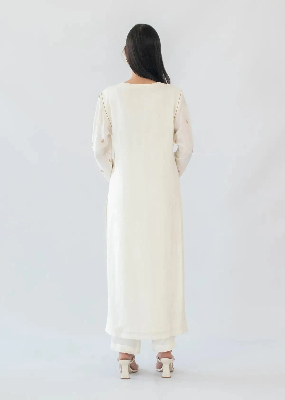 Pakeezah Hand embroidered Kurta Set - Pallodstore