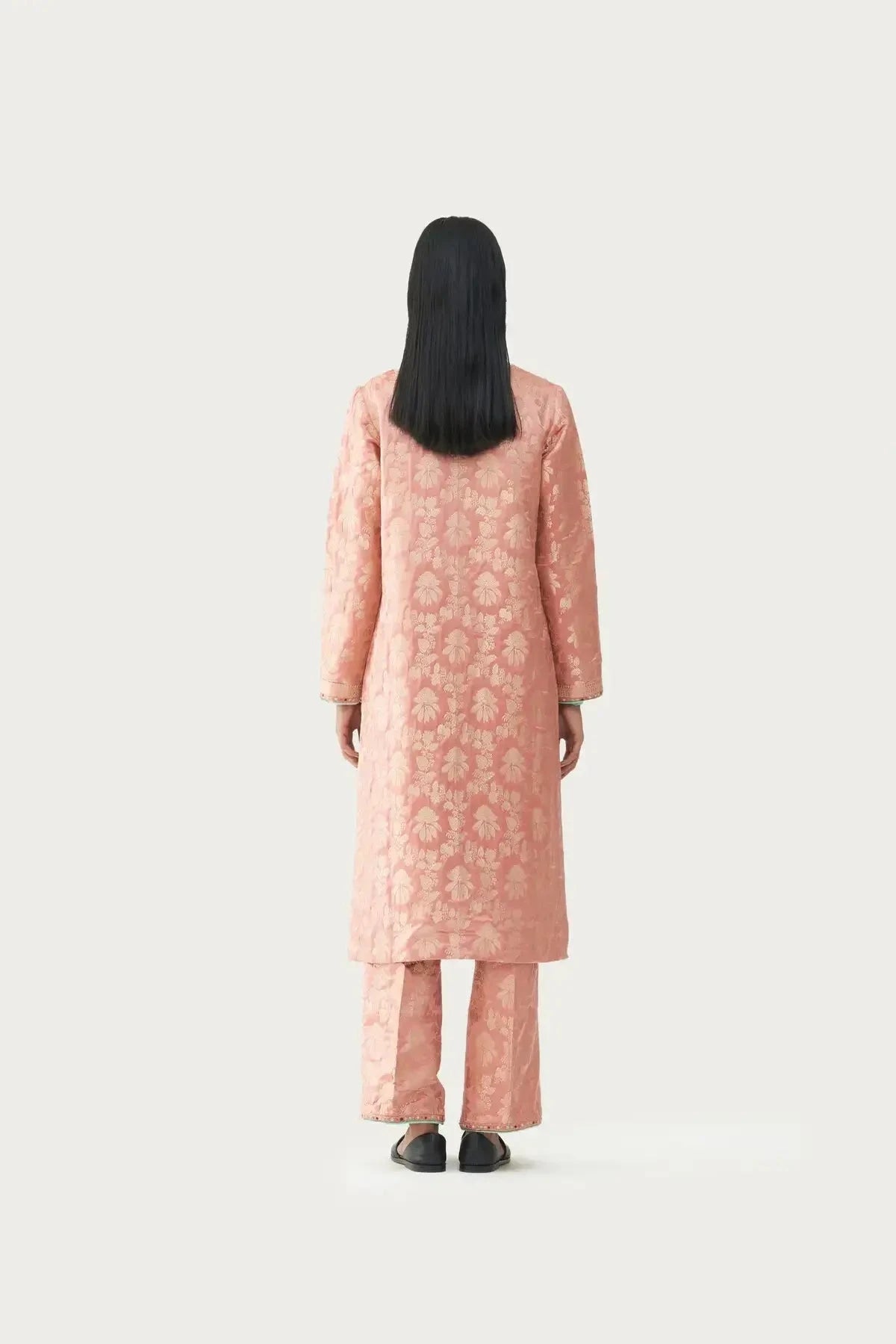 Pale Pink Calicut Jaal V-neck Long Kurta Set - Pallodstore