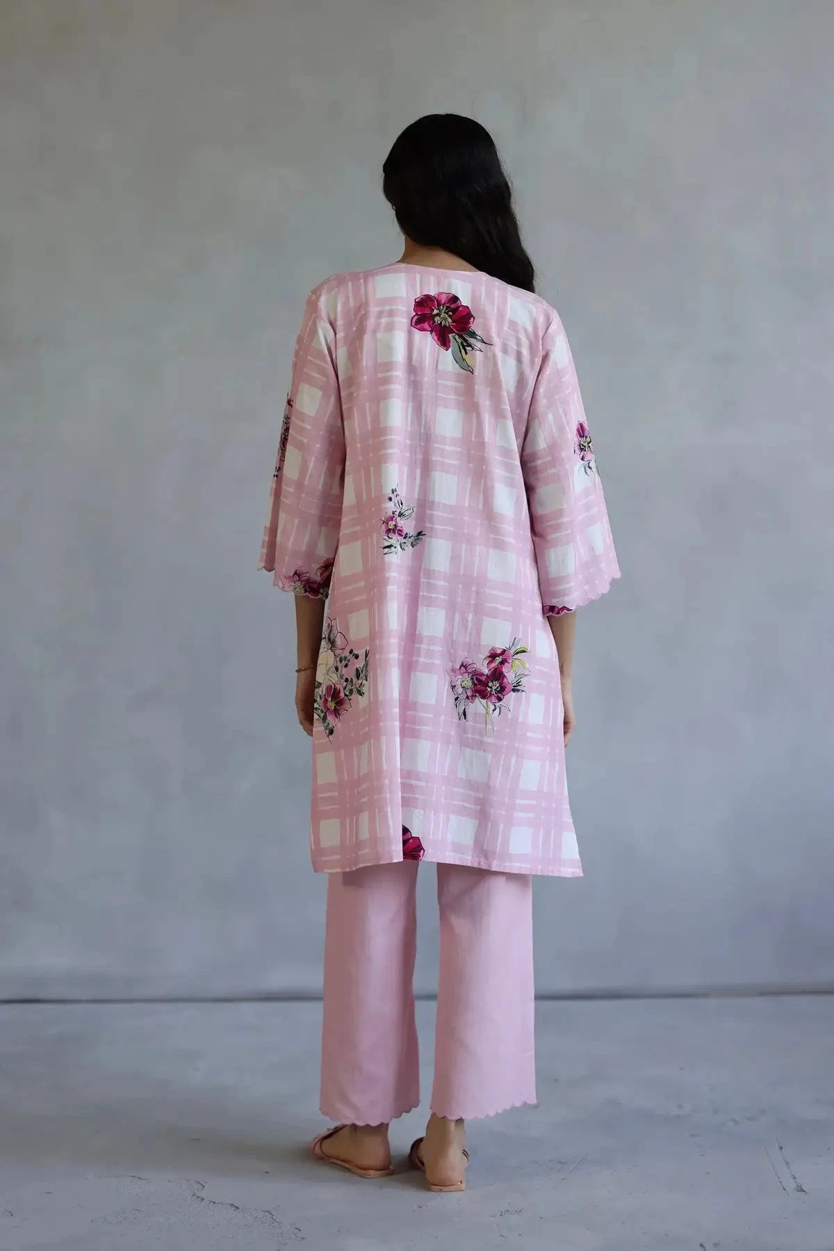 Pink Linen Printed Classic Checks Floral Kurta Set - Pallodstore