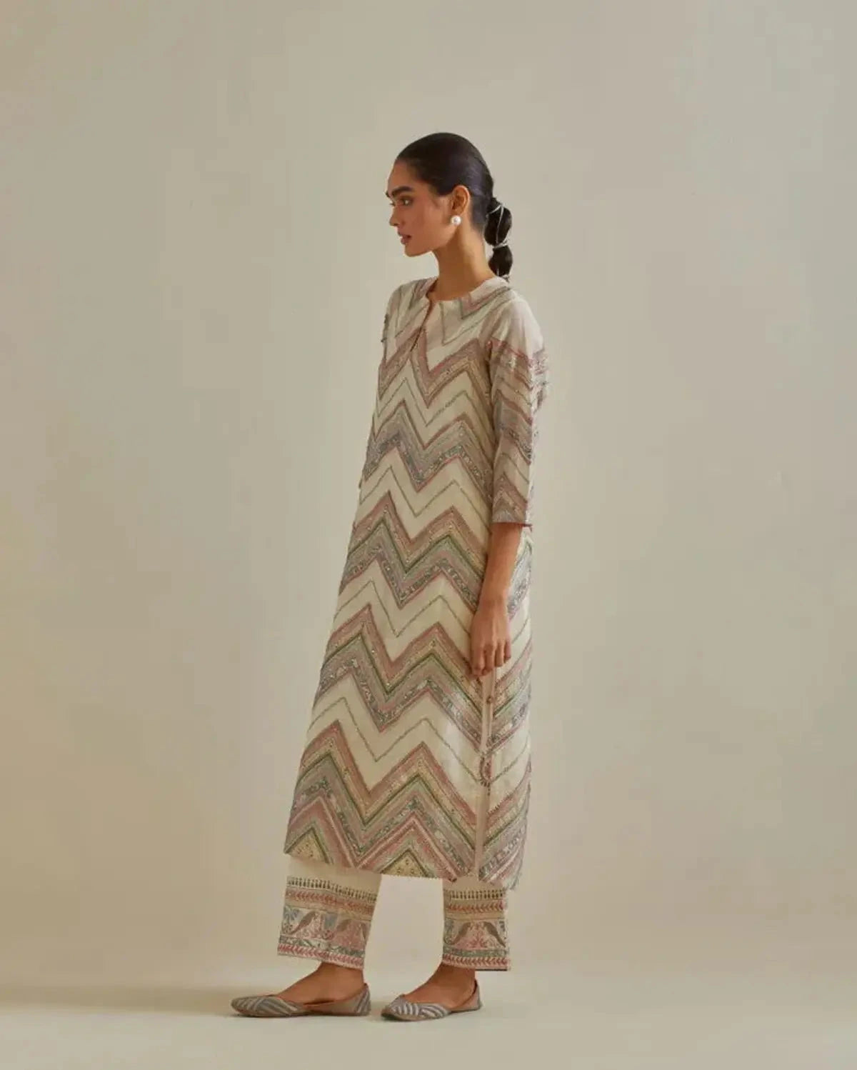 Pink and off-white cotton chanderi straight kurta set - Pallodstore