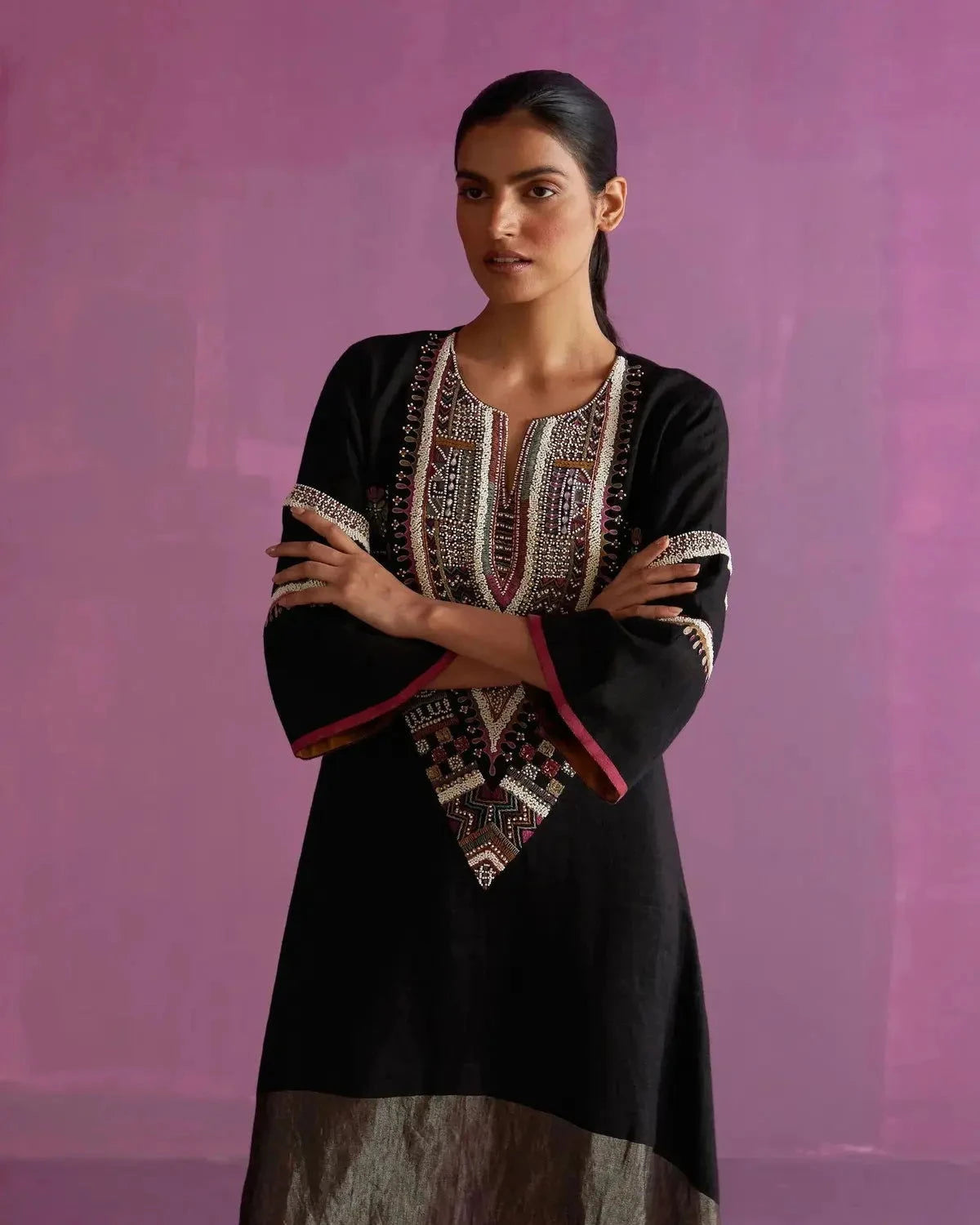 Afra Hand-Embroidered Kurta Set - Pallodstore