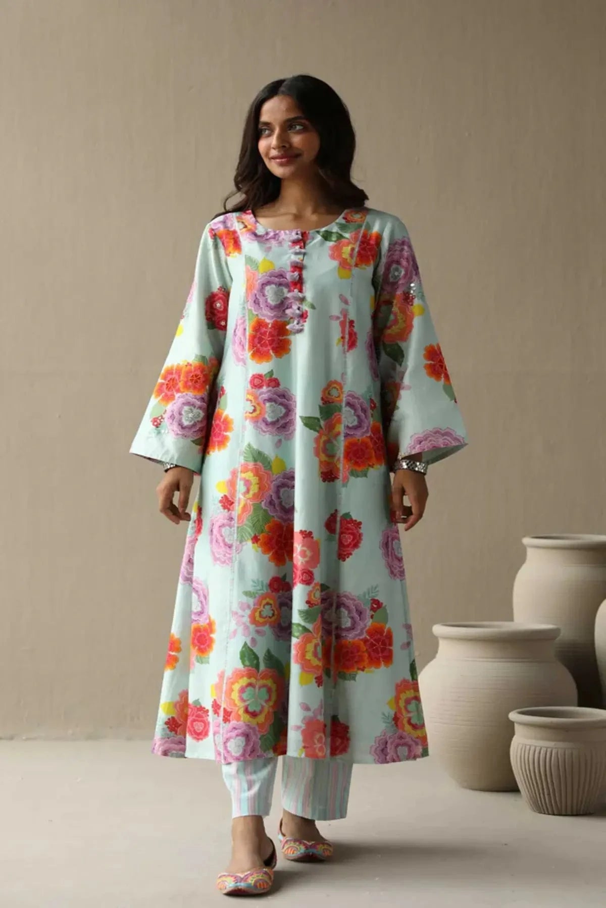 Baby Blue Chanderi Hand Embroidered Kurta With Pants And Embroidered Dupatta - Pallodstore