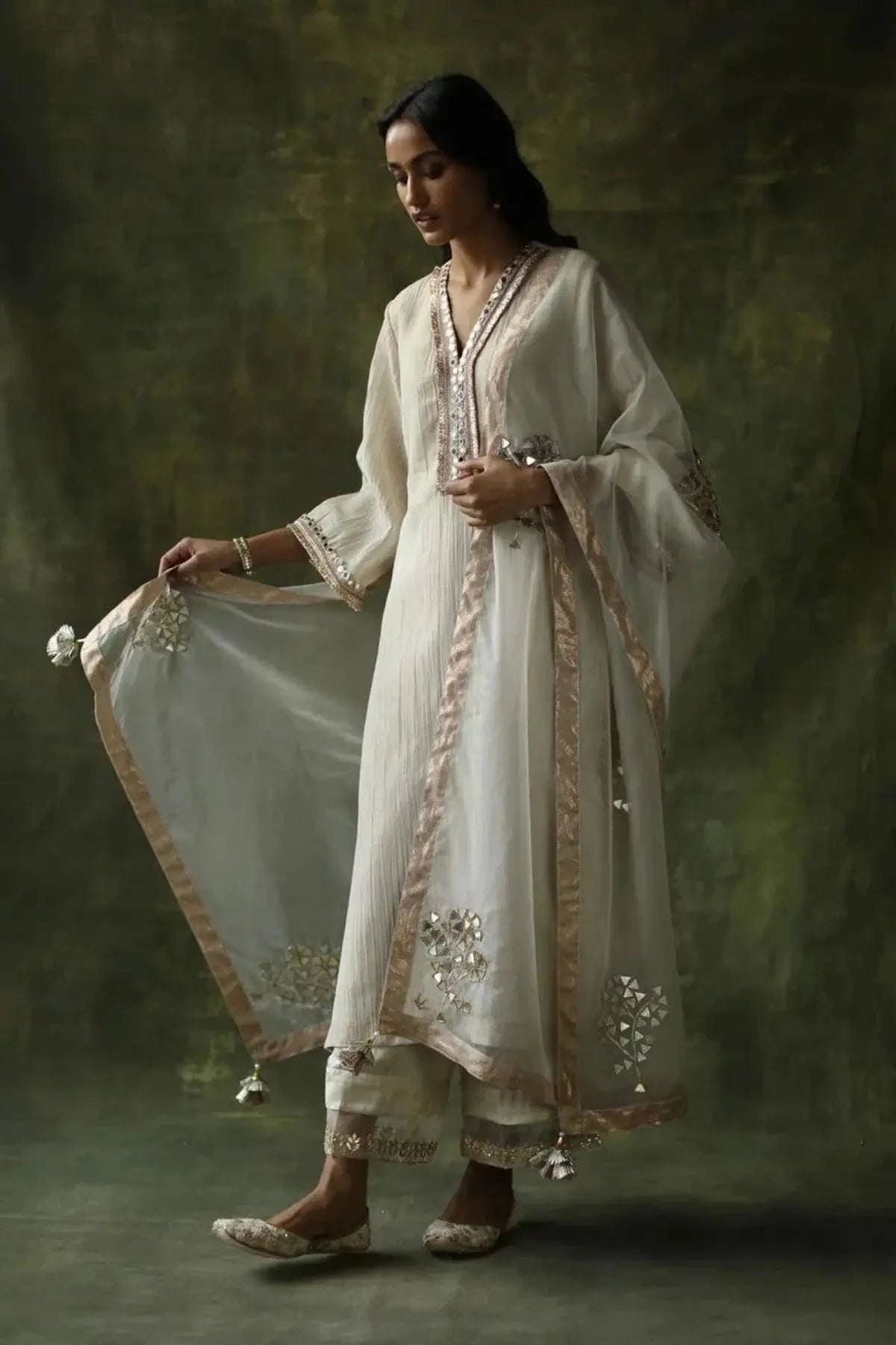 Bahaar Ivory Kurta Set - Pallodstore
