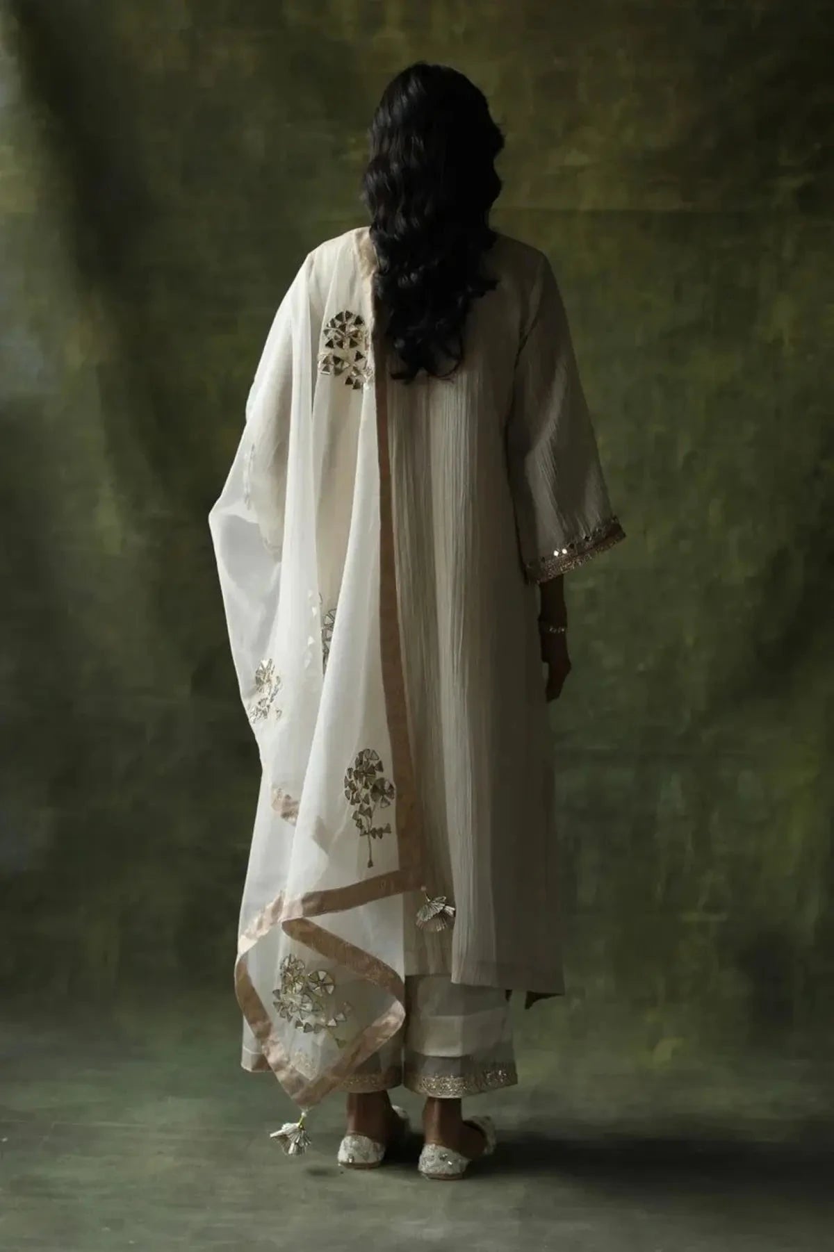 Bahaar Ivory Kurta Set - Pallodstore