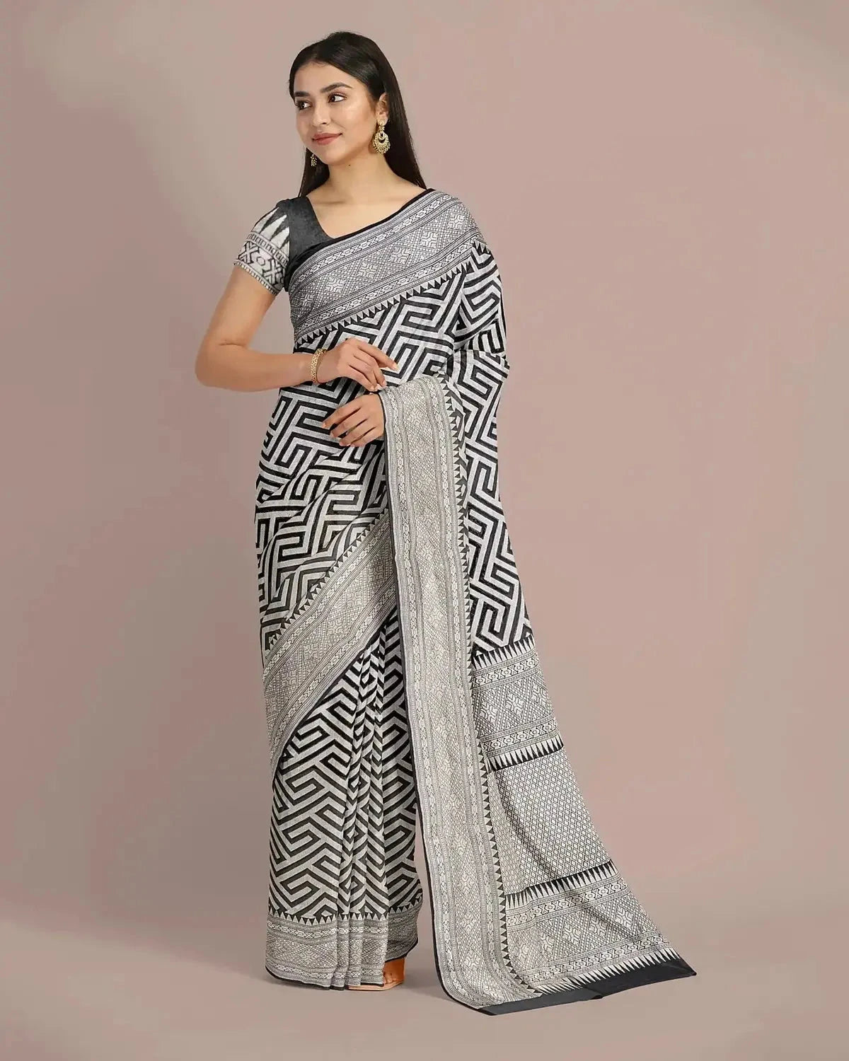 Banarasi Black and Silver Georgette Saree - Pallodstore