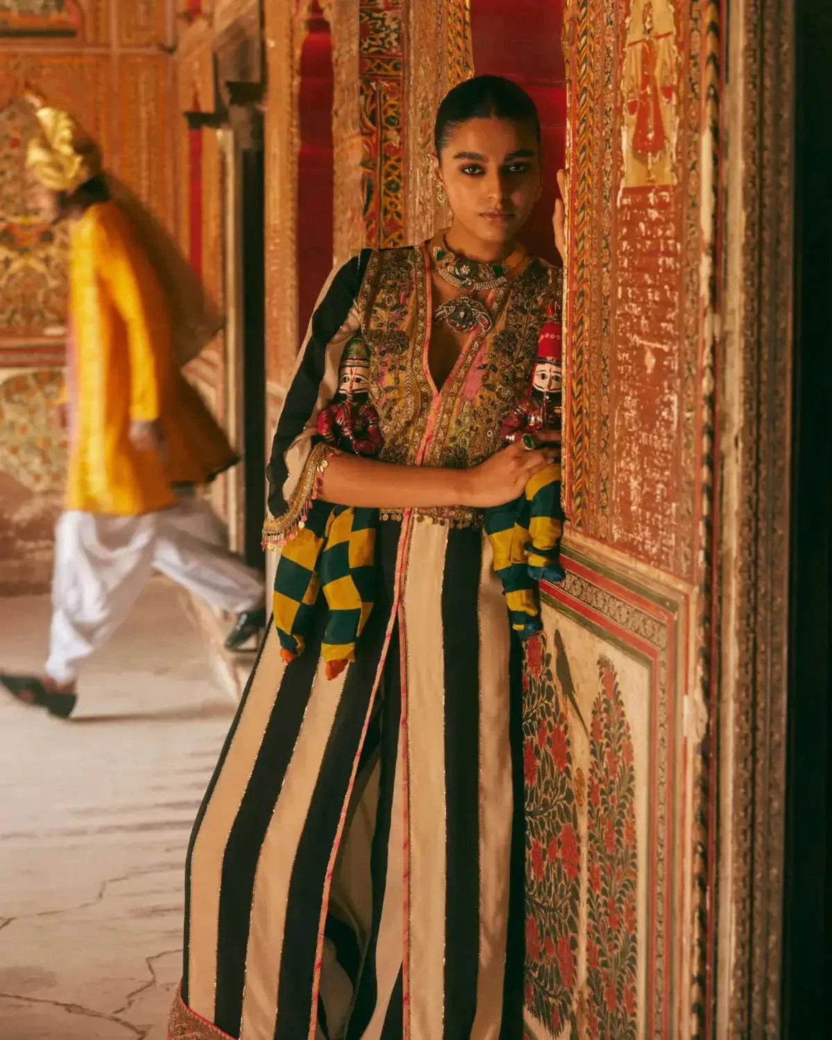 Black And White Yoke Embellished Jacket Kurta Set - Pallodstore