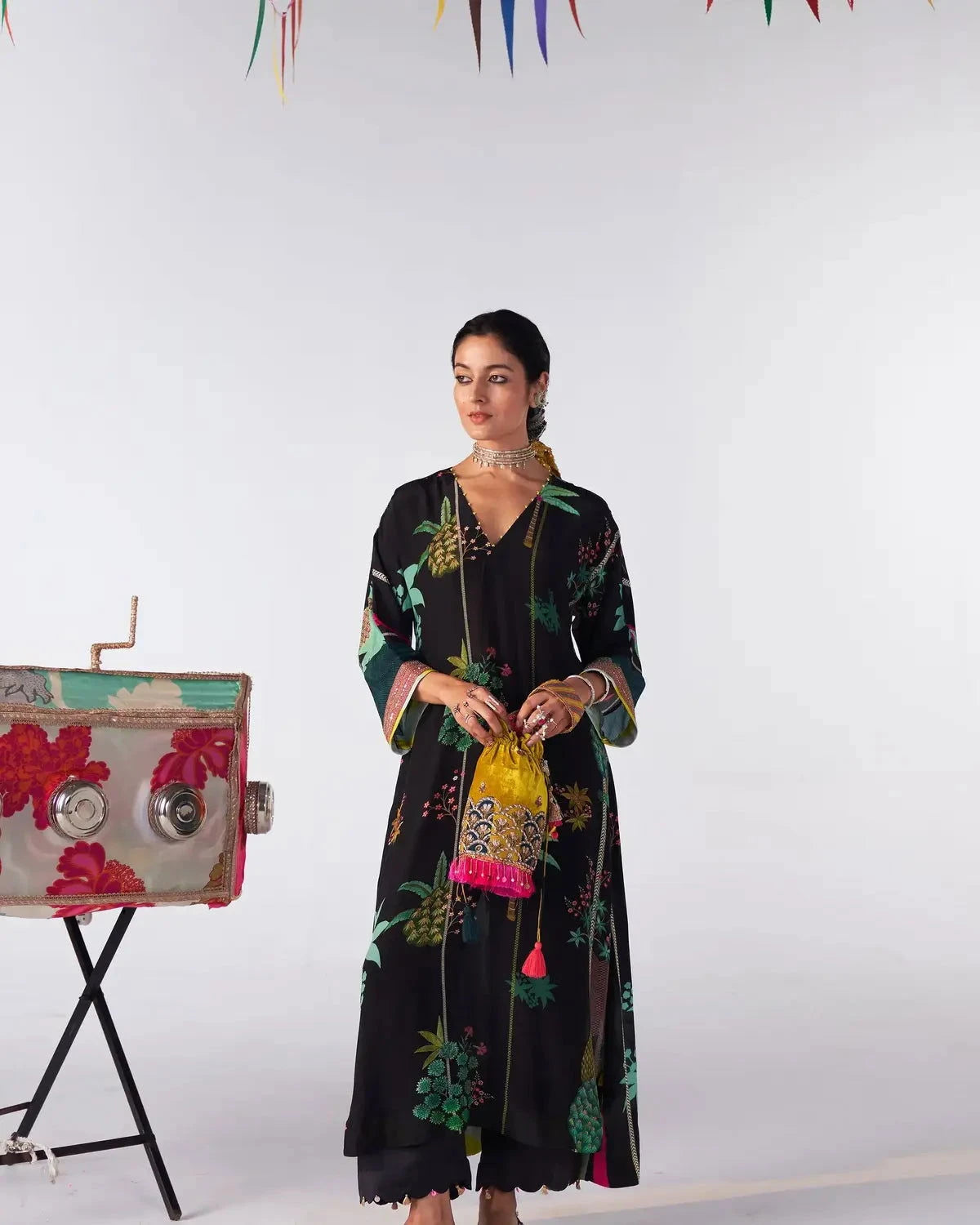 Black Printed Sakhi Kaftan Kurta Set - Pallodstore