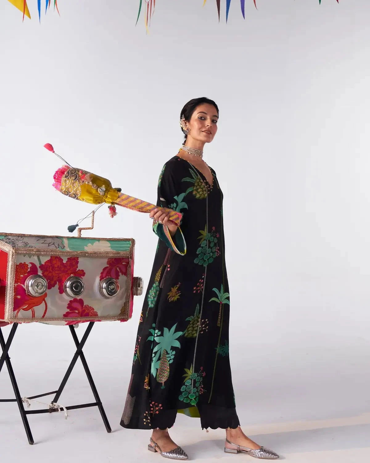 Black Printed Sakhi Kaftan Kurta Set - Pallodstore