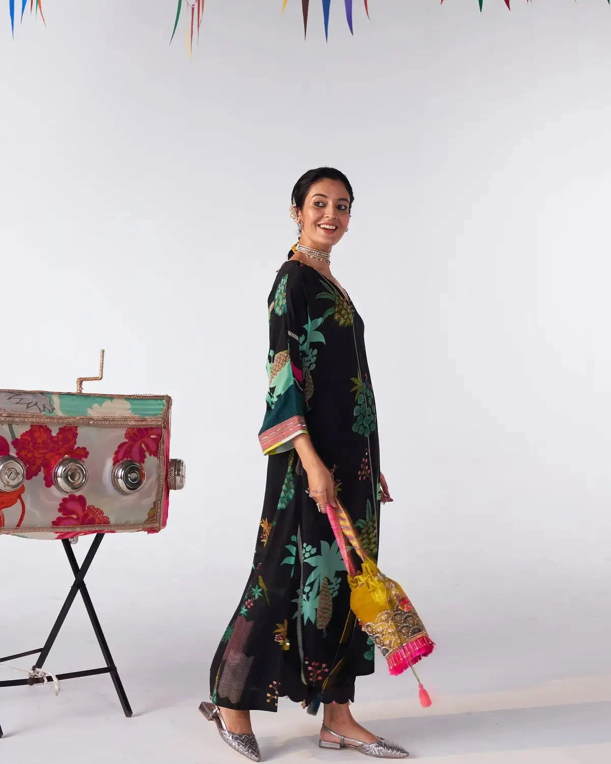 Black Printed Sakhi Kaftan Kurta Set - Pallodstore