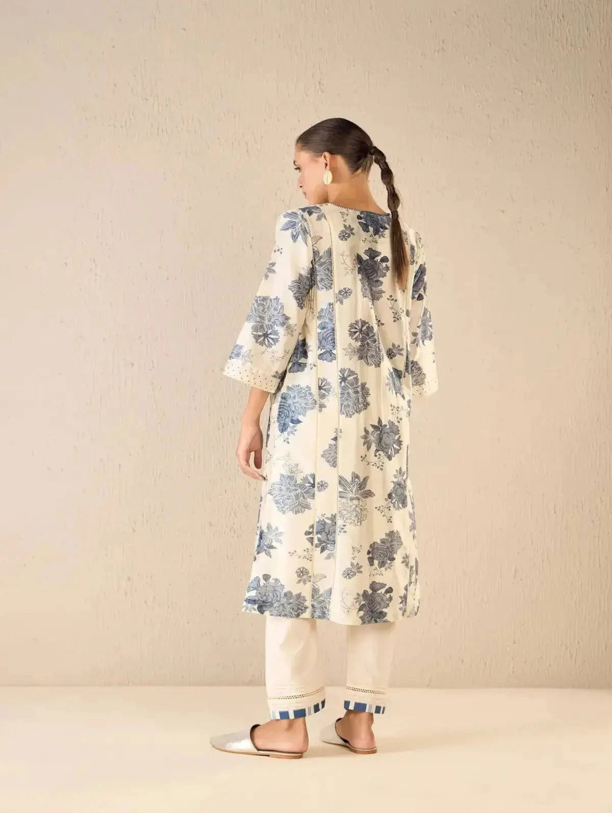 Blue Floral Fantasy Choga Set - Pallodstore