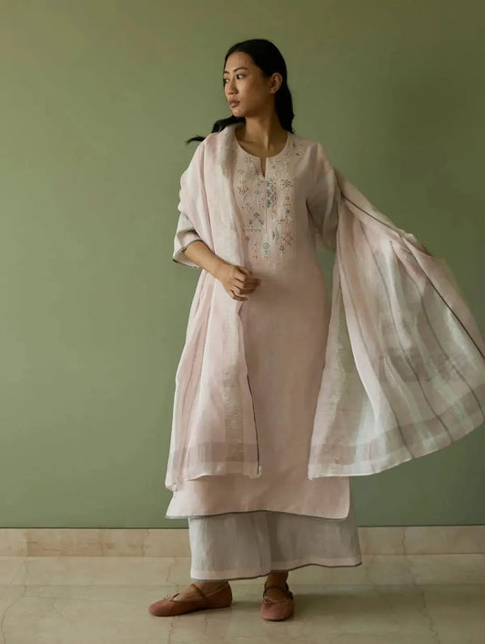 Blush Vira Hand-Embroidered Linen Kurta Set - Pallodstore