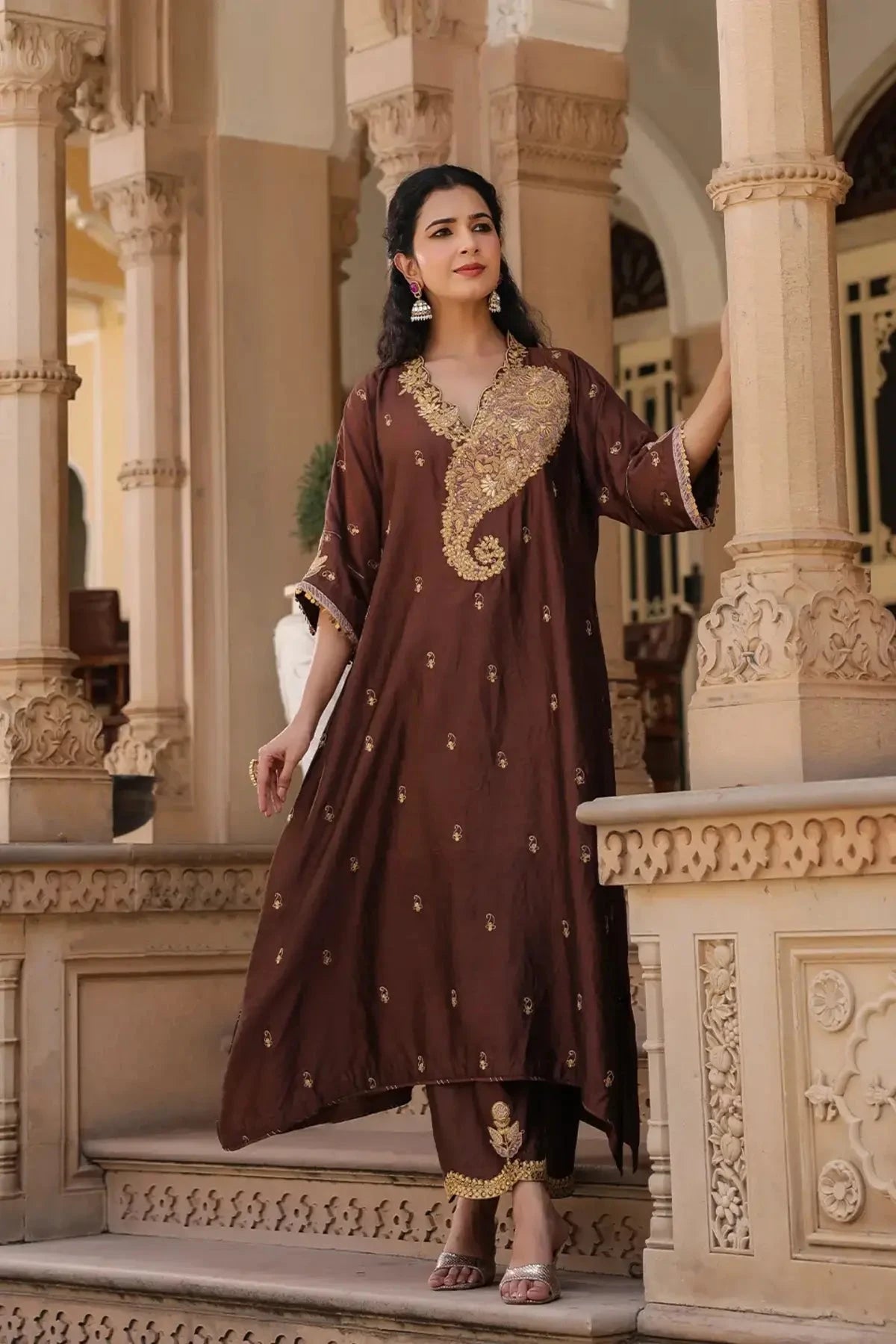 Brown Riwayat Kaftan Set - Pallodstore