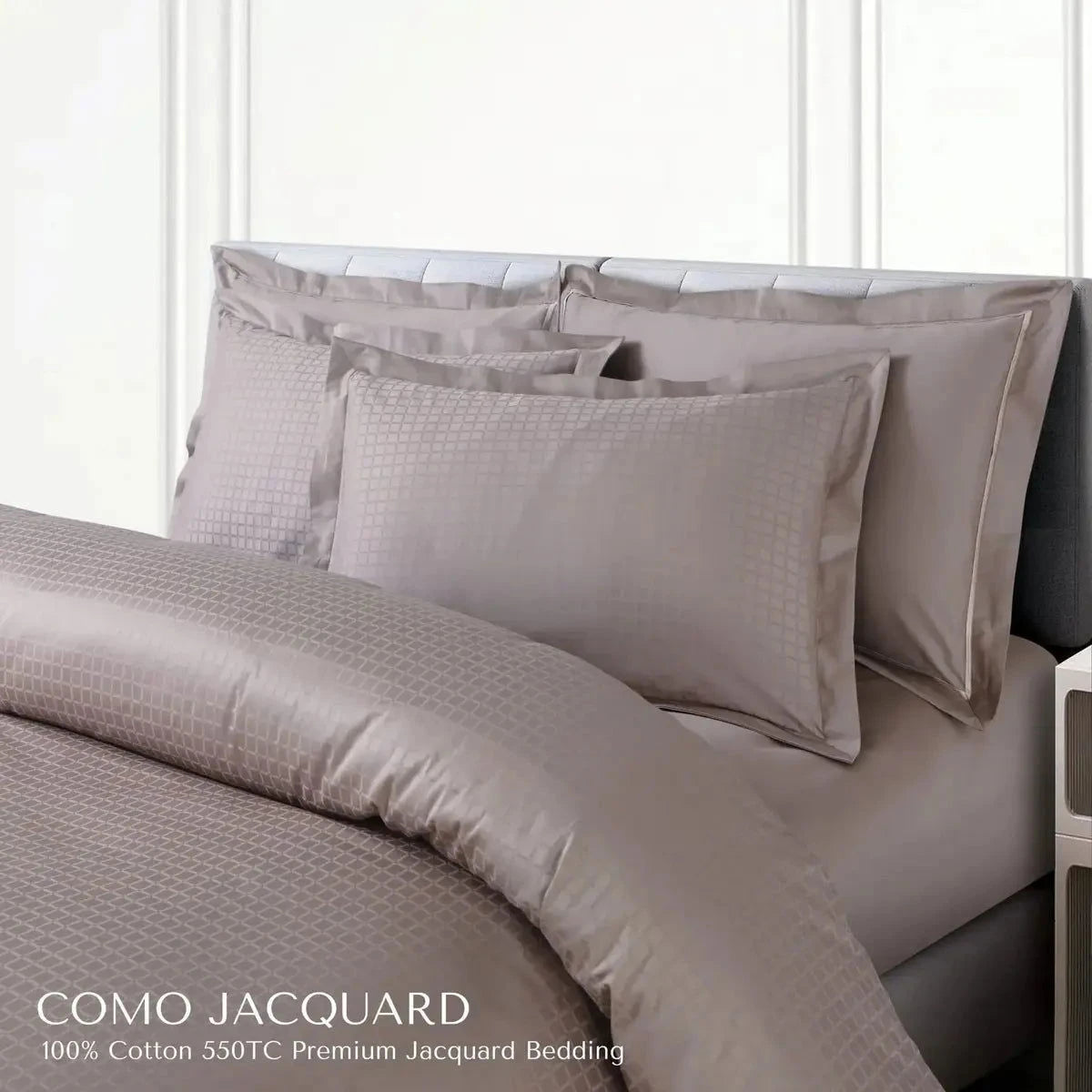 Como Premium Jacquard Checks Taupe Brown Color King Size Bedsheet Set - Pallodstore