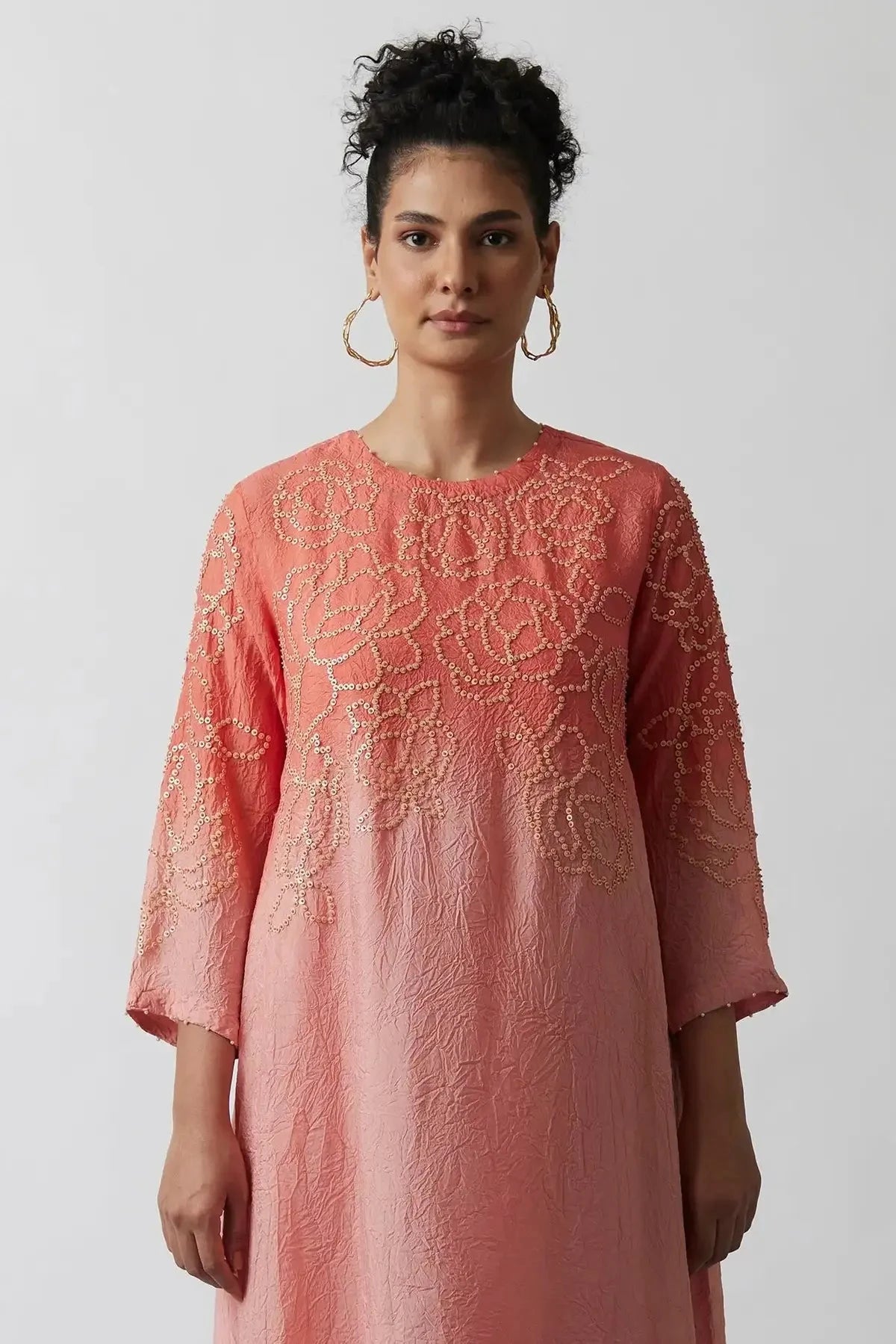 Coral Ombre Viscose Silk Embroidered Kurta Set - Pallodstore