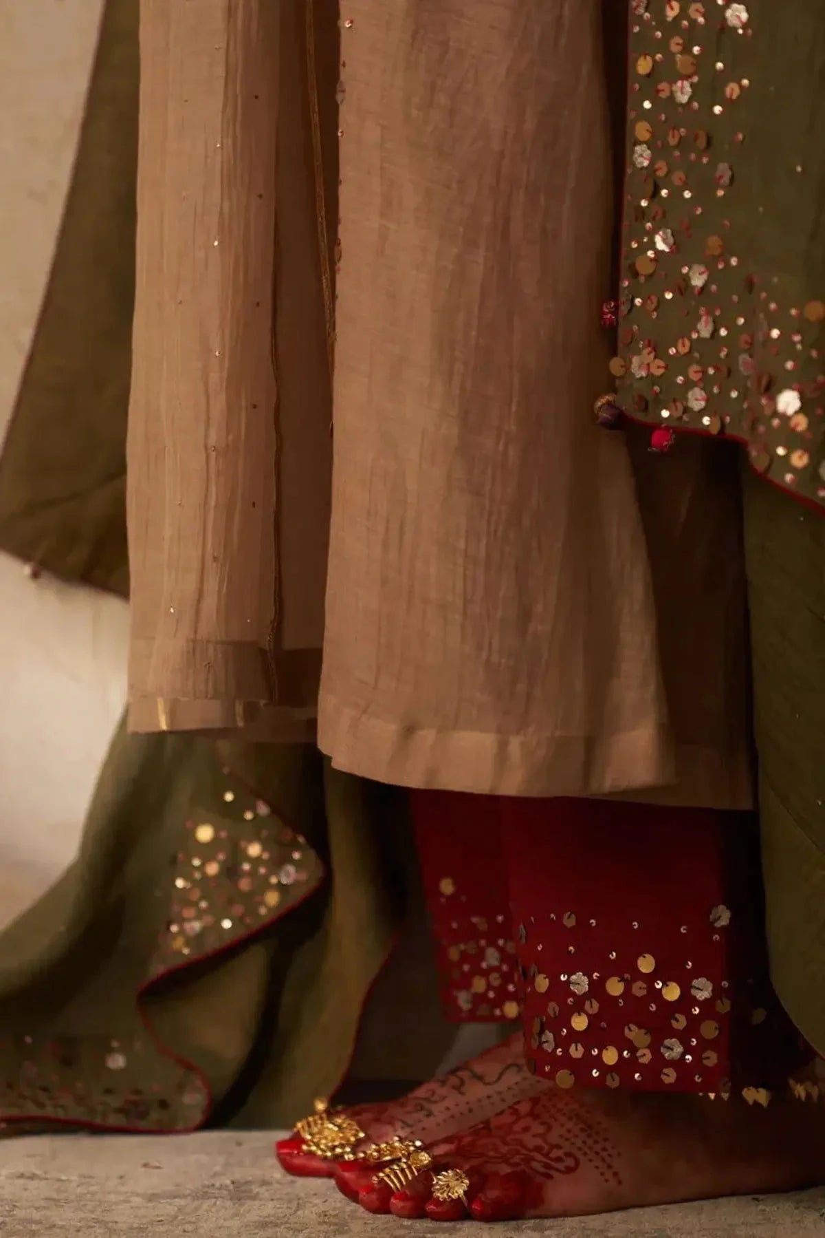 Dark Bhuvi Kurta Set - Pallodstore