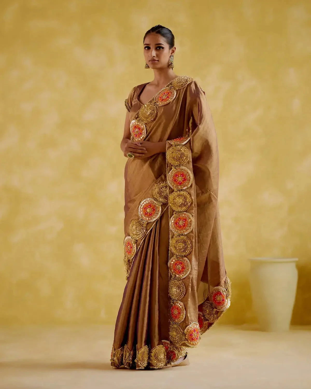 Dityaa Gold Saree - Pallodstore