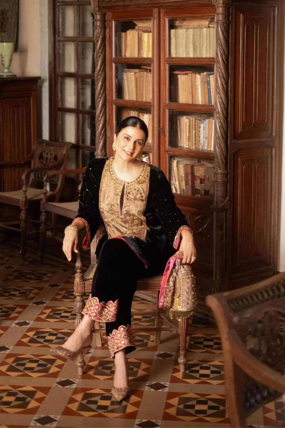 Divya Gurwara Reejh Black Antique Yoke Velvet Kurta Set - Pallodstore