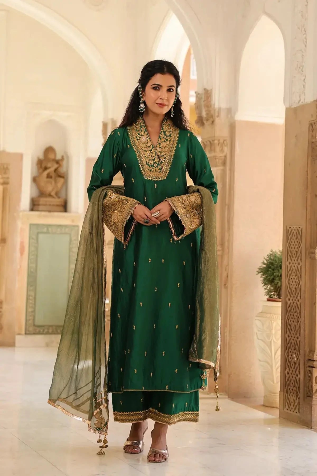 Emerald Green Riwayat Stand Collar Kurta Set - Pallodstore