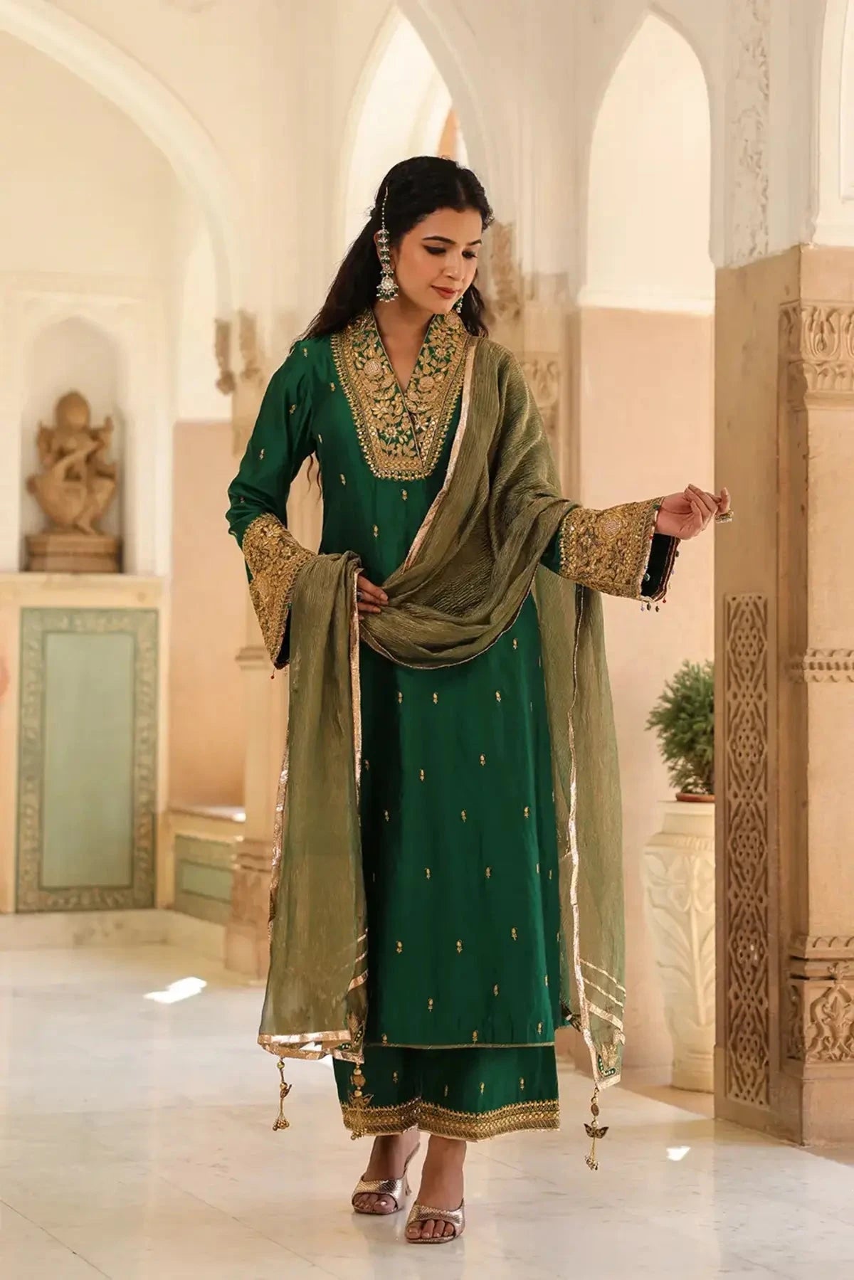 Emerald Green Riwayat Stand Collar Kurta Set - Pallodstore