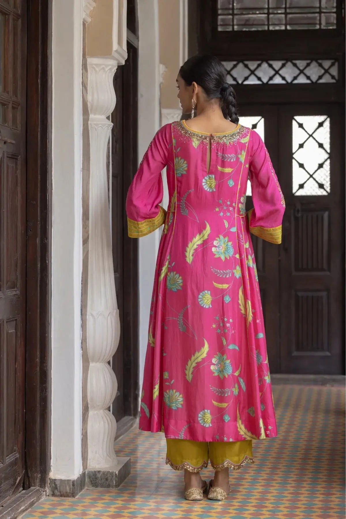 Fariba Hot Pink Printed Side Kali Kurta Set - Pallodstore