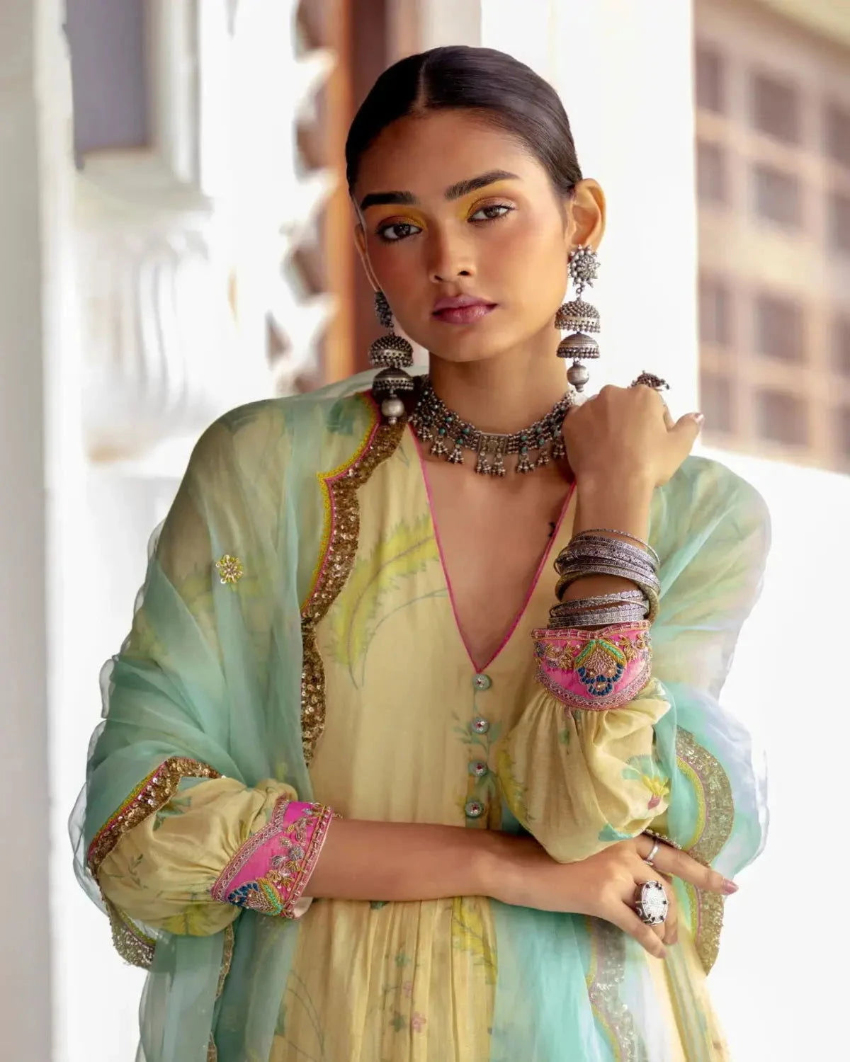 Fariba Ivory Printed Back Yoke Kurta Set - Pallodstore