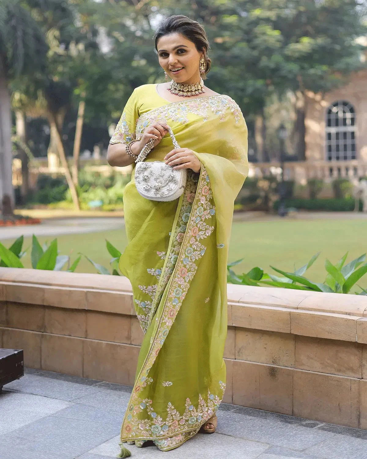 Green organza saree - Pallodstore