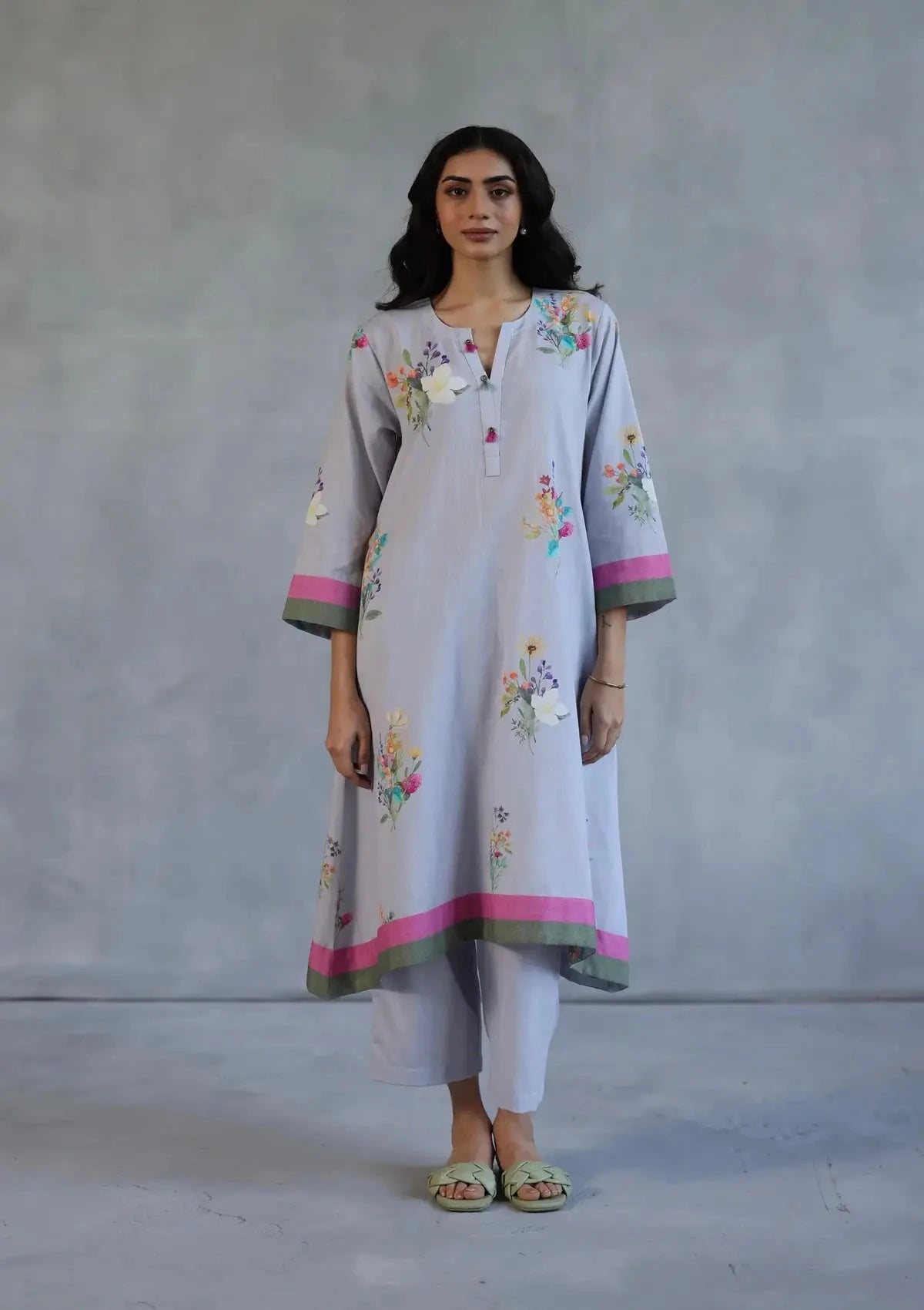 Grey Bloom Kurta Set - Pallodstore