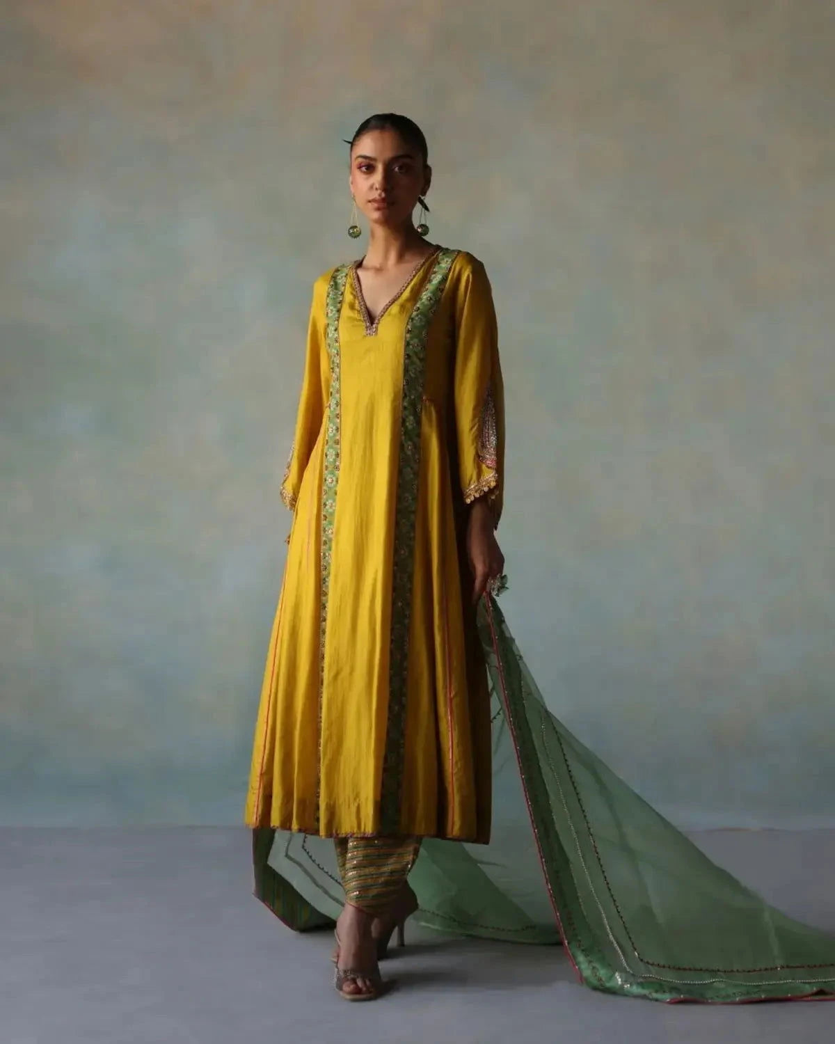 Gul Lime Yellow Side Kali Crepe Kurta Set - Pallodstore