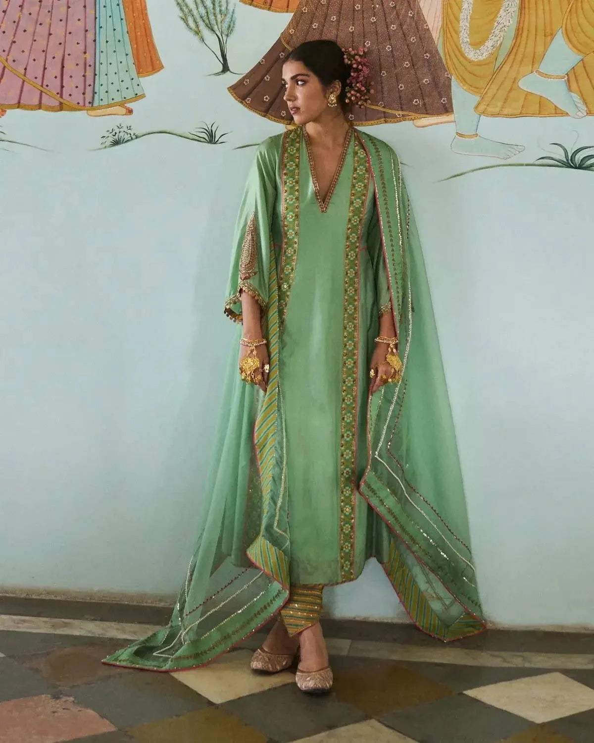 Gul Sage Green Side Kali Silk Kurta Set - Pallodstore