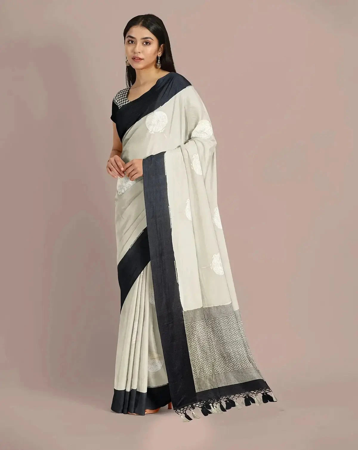 HandWoven Warm White Moonga Georgette - Pallodstore