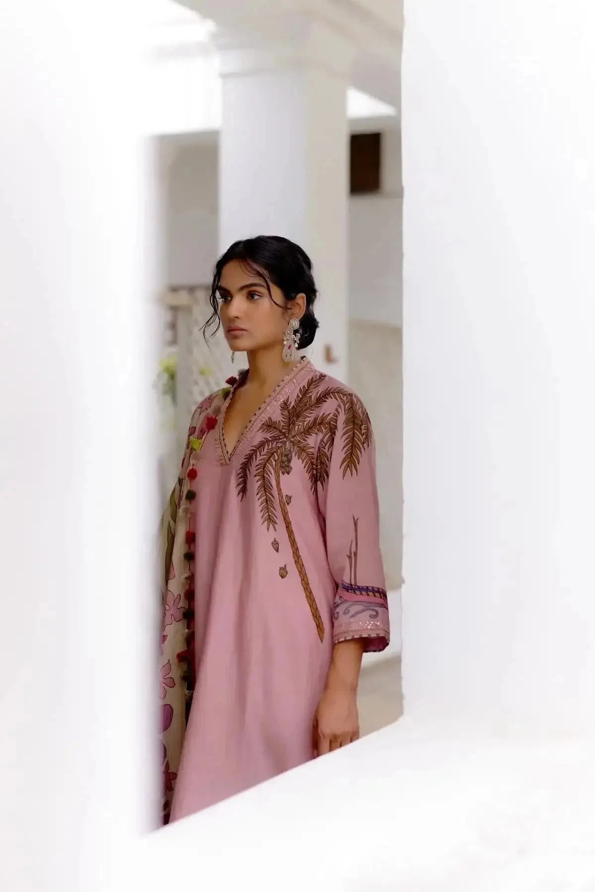 Hand Painted Rose Malabar Waves Kurta Set - Pallodstore