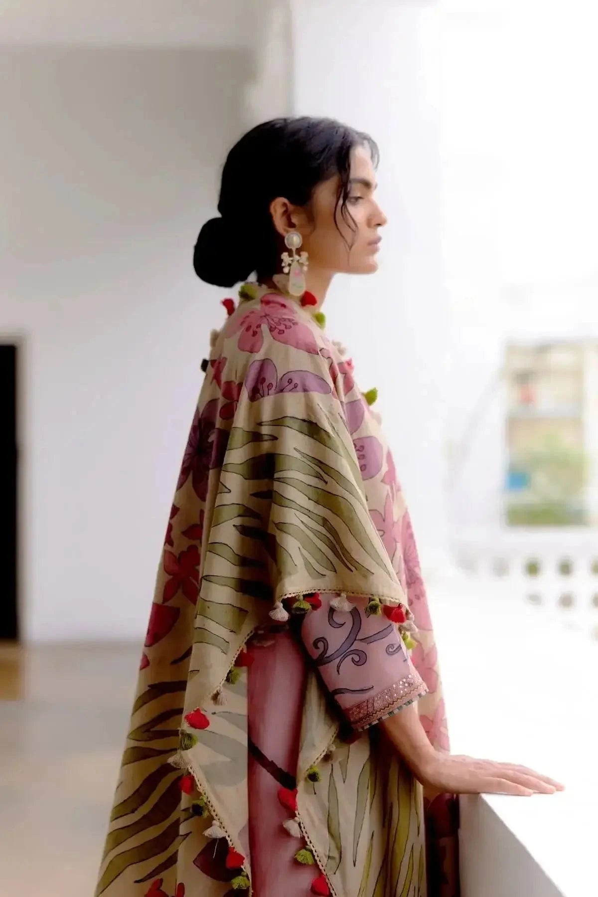 Hand Painted Rose Malabar Waves Kurta Set - Pallodstore