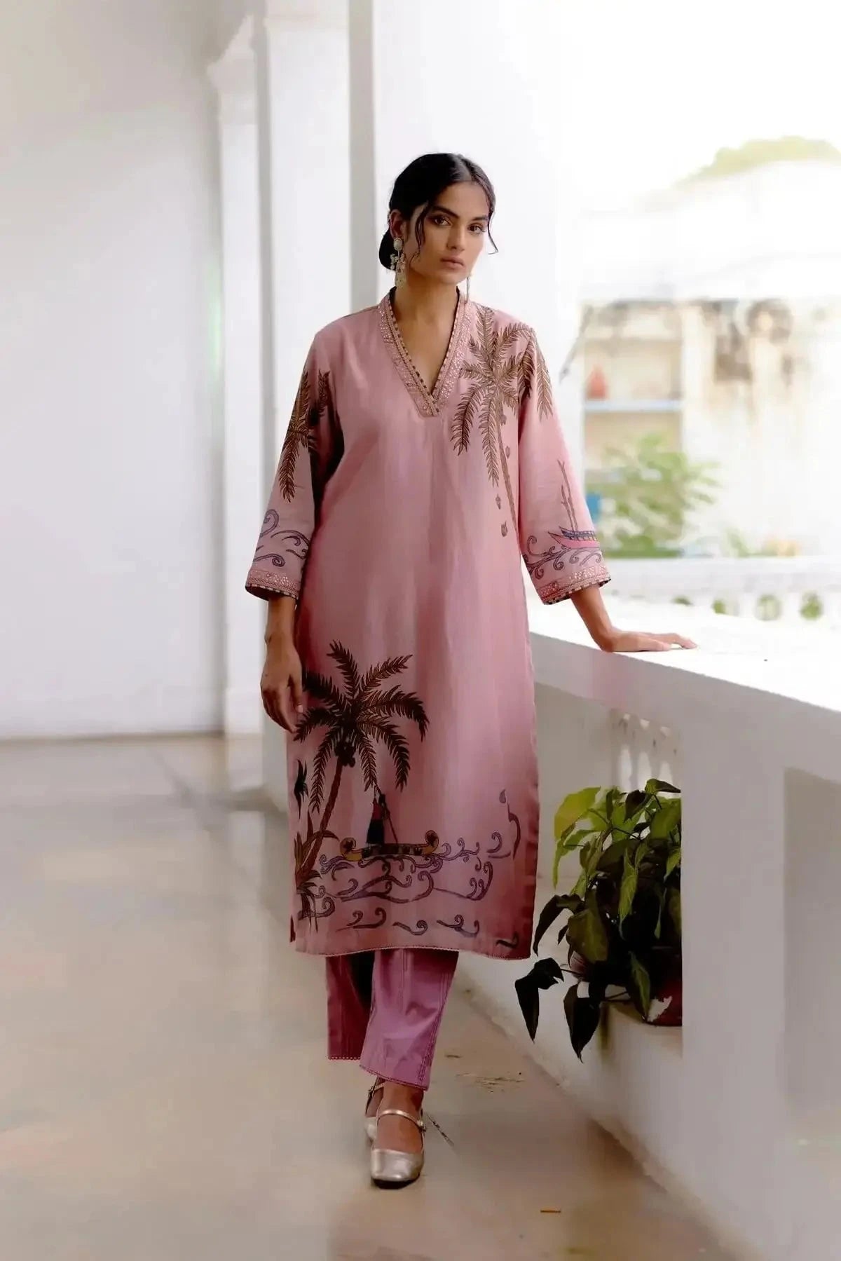 Hand Painted Rose Malabar Waves Kurta Set - Pallodstore
