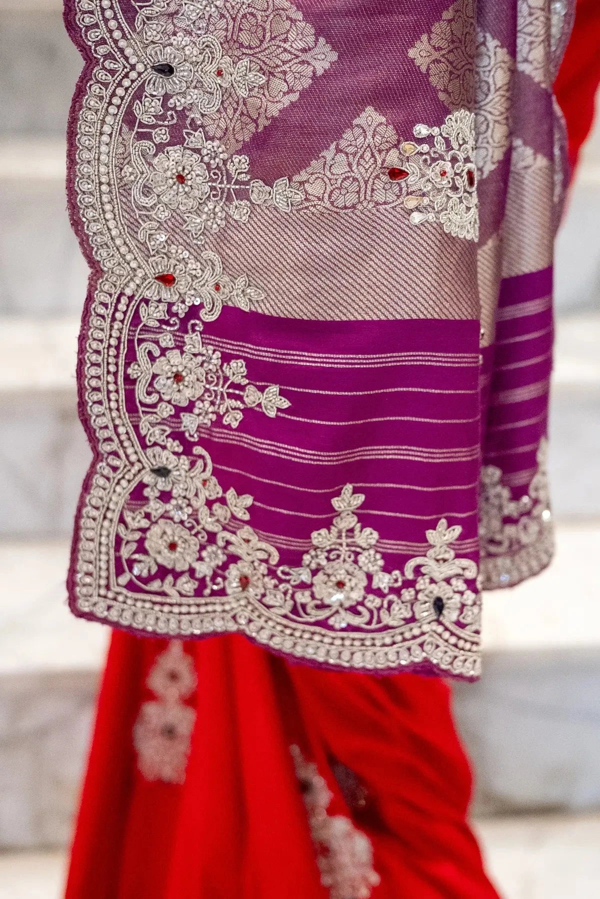 Handloom Tussar Georgette Red Saree - Pallodstore