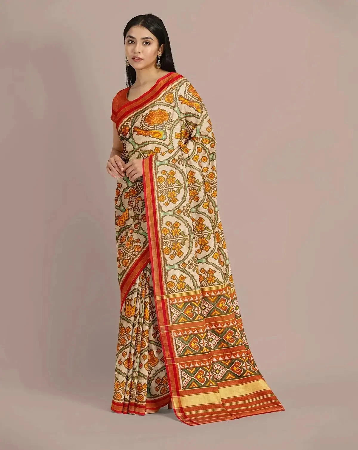 Handwoven Ivory Patola tissue Saree - Pallodstore