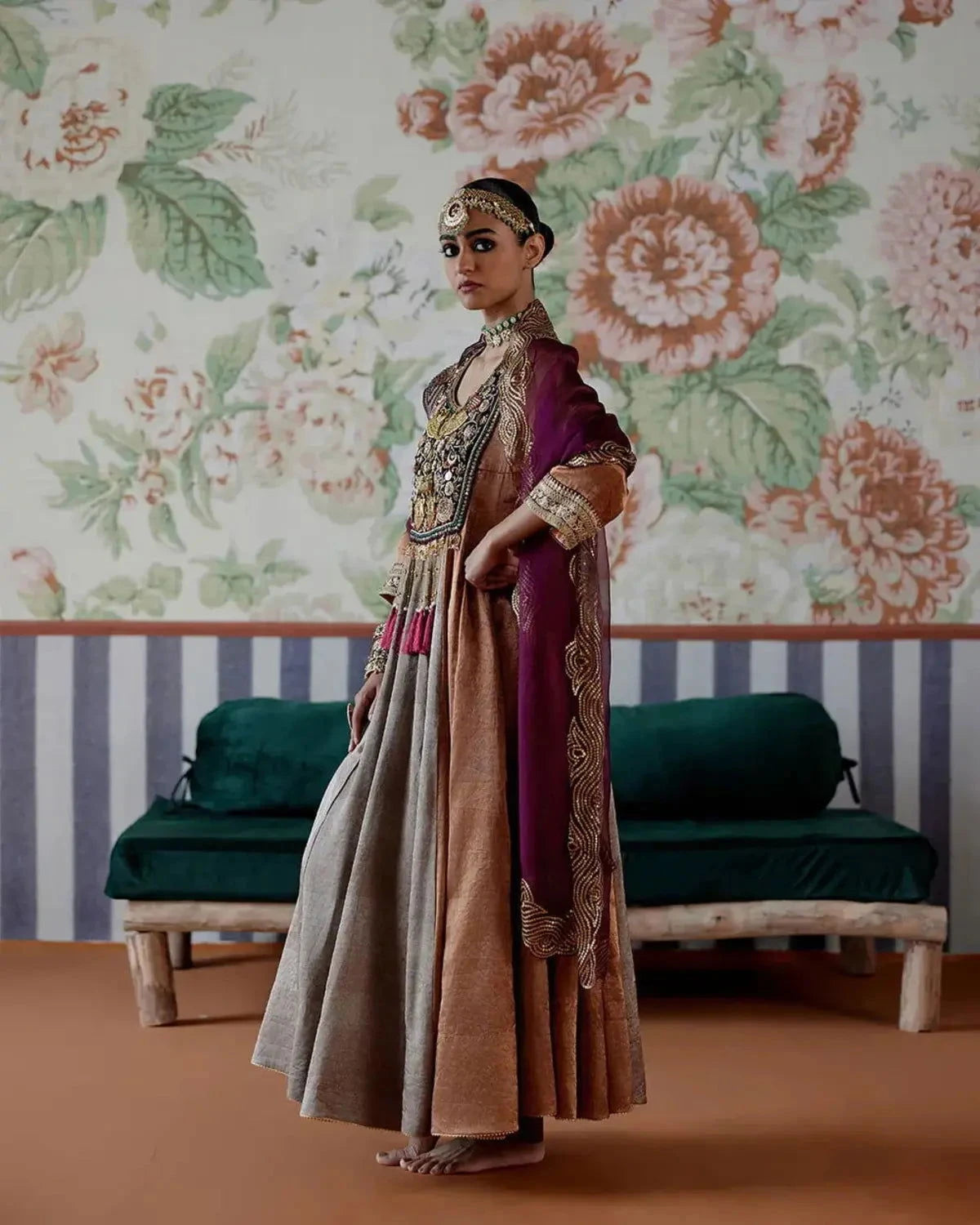Handwoven Tissue Banarasi Anarkali Kurta Set - Pallodstore
