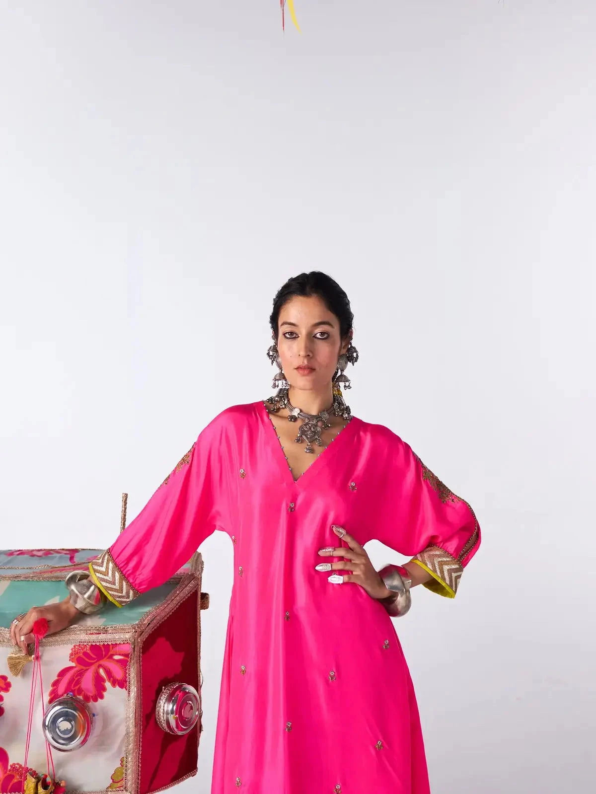 Hot Pink Silk Booti Kaftan Kurta Set - Pallodstore