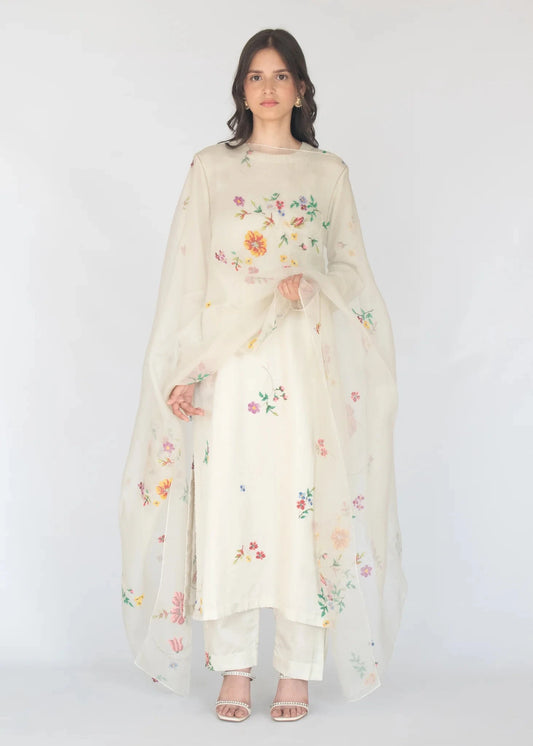Ivory Aprajita Kurta Set - Pallodstore