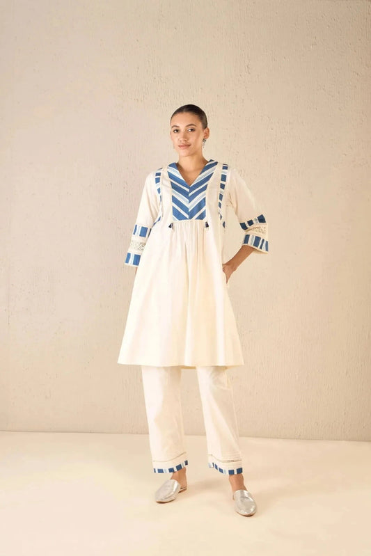 Ivory Blue Meadow Stripe Cape Set - Pallodstore