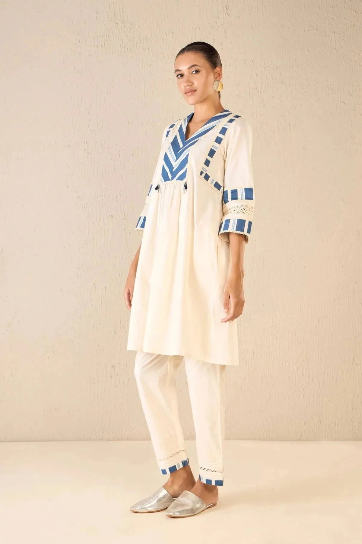 Ivory Blue Meadow Stripe Cape Set - Pallodstore