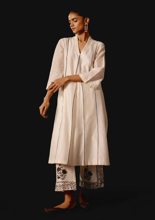 Ivory Embroidered Chanderi Kurta Set - Pallodstore