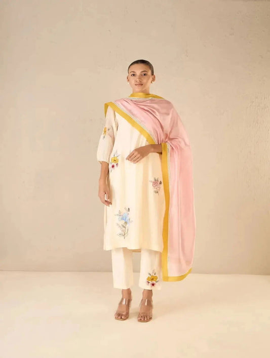 Ivory Floral Petal Patch Applique Kurta Set - Pallodstore