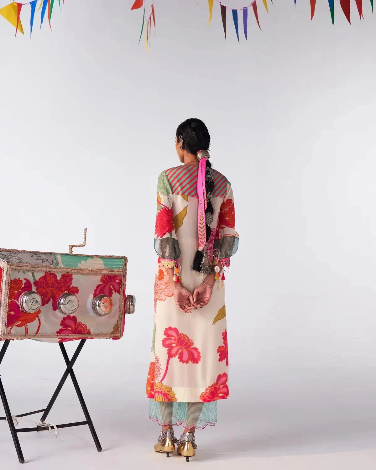 Ivory Flower Printed Kurta Set - Pallodstore