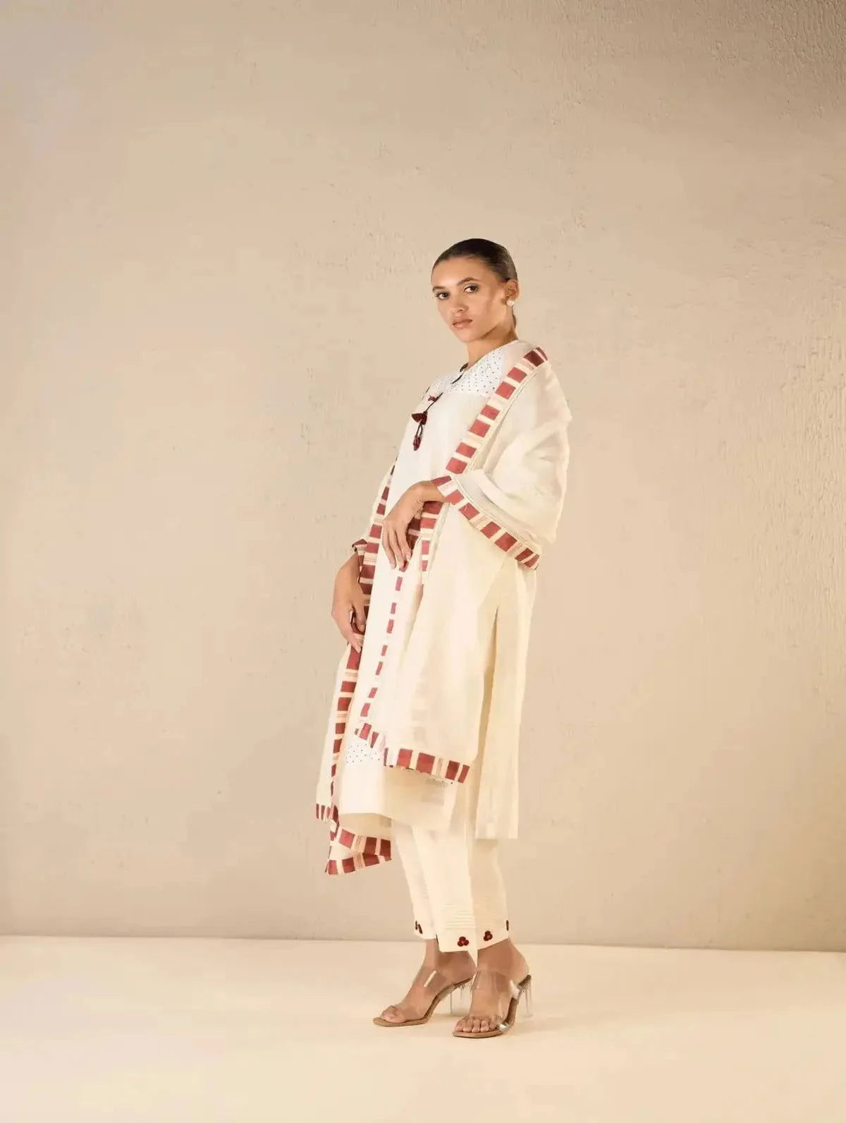 Ivory Polka Detailing Kurta Set with Bloom Dots - Pallodstore