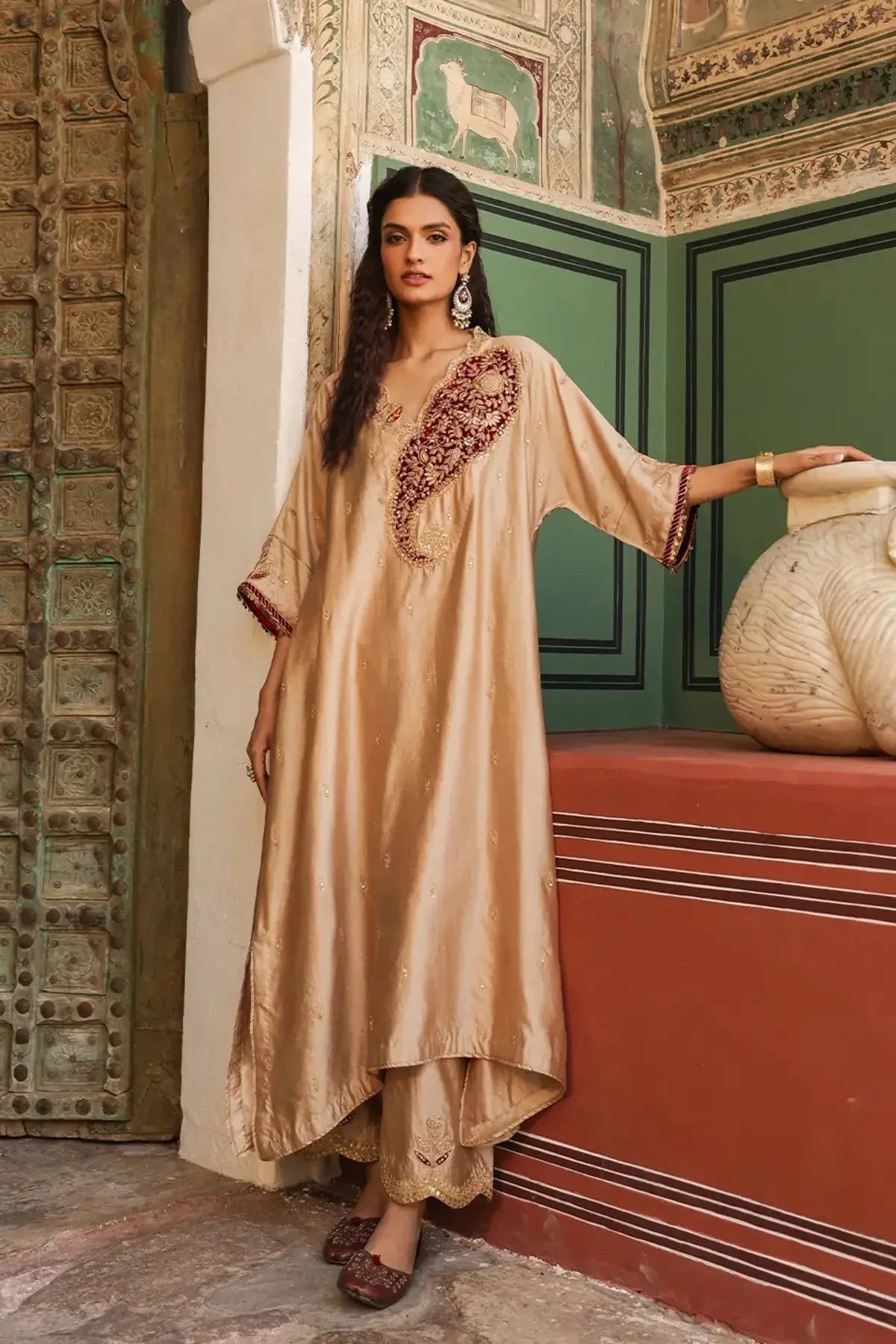 Ivory Riwayat Kaftan Set - Pallodstore